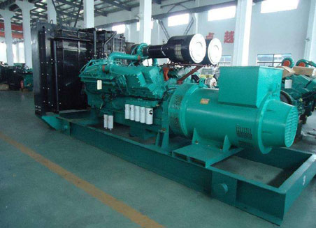 揭东800kw康明斯柴油发电机组图片 揭东800kw康明斯柴油发电机组图片